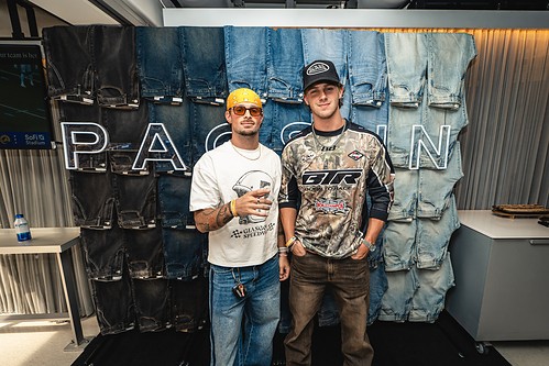 Pacsun and Los Angeles Rams Celebrate Seven Years of Partnership was posted to the gallery